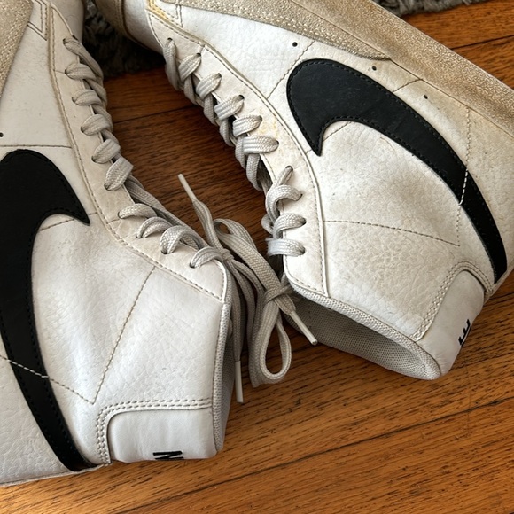 Nike Blazer Mid '77 Sneakers Size 7Y - Picture 7 of 11